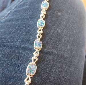 Beautiful opal and silver bracelet